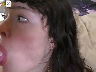 1080p 8000k solo girl masturbandose bad dragon